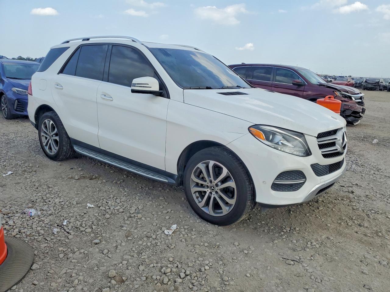 2019 Mercedes-Benz Gle 400 4Matic - Фото 4