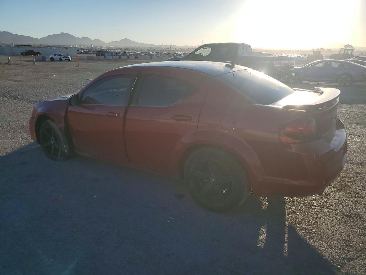 2013 Dodge Avenger Se - Фото 2