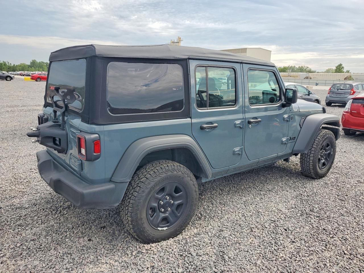 2025 Jeep Wrangler Sport - Фото 3