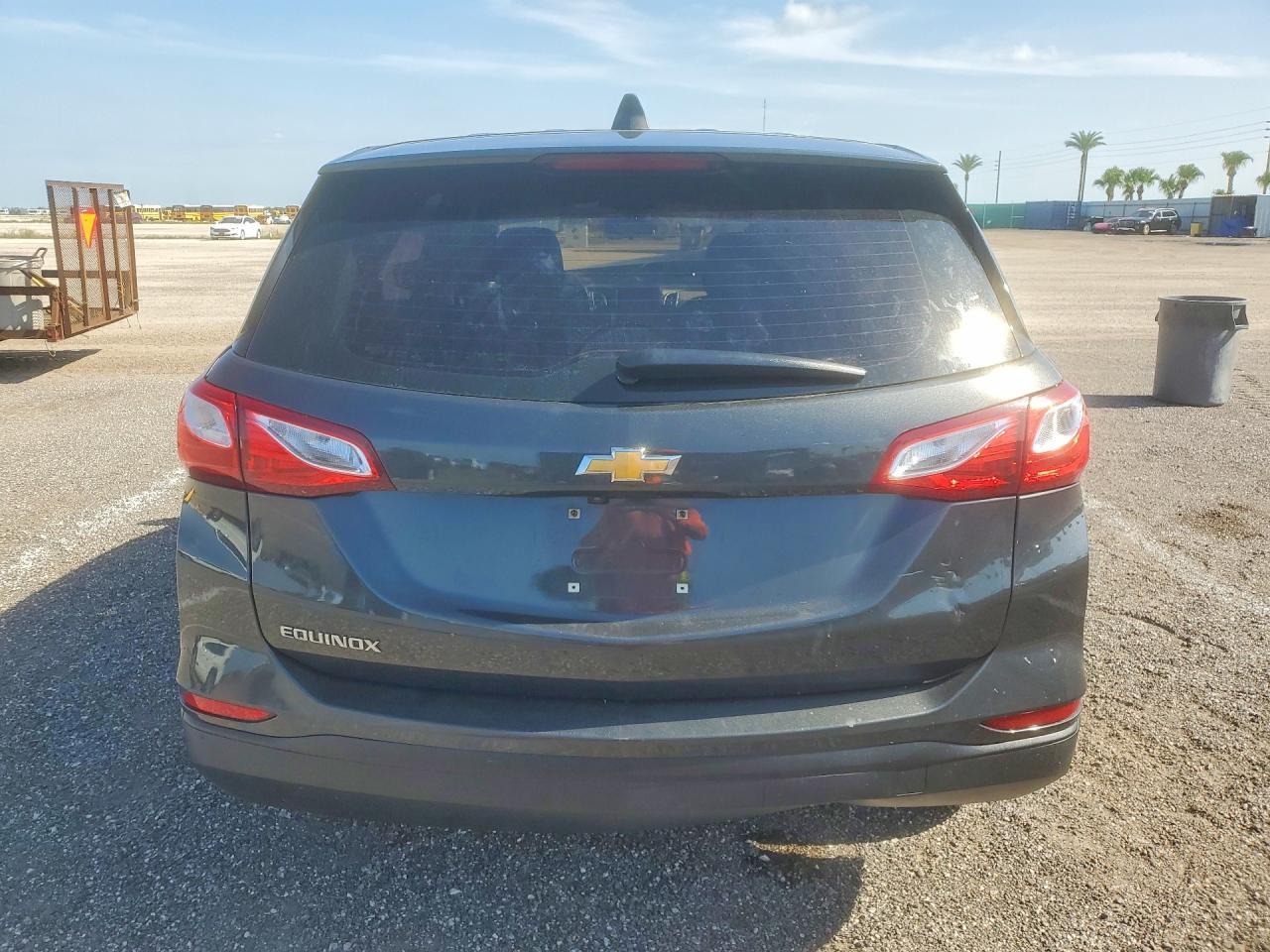 2020 Chevrolet Equinox Ls - Фото 6