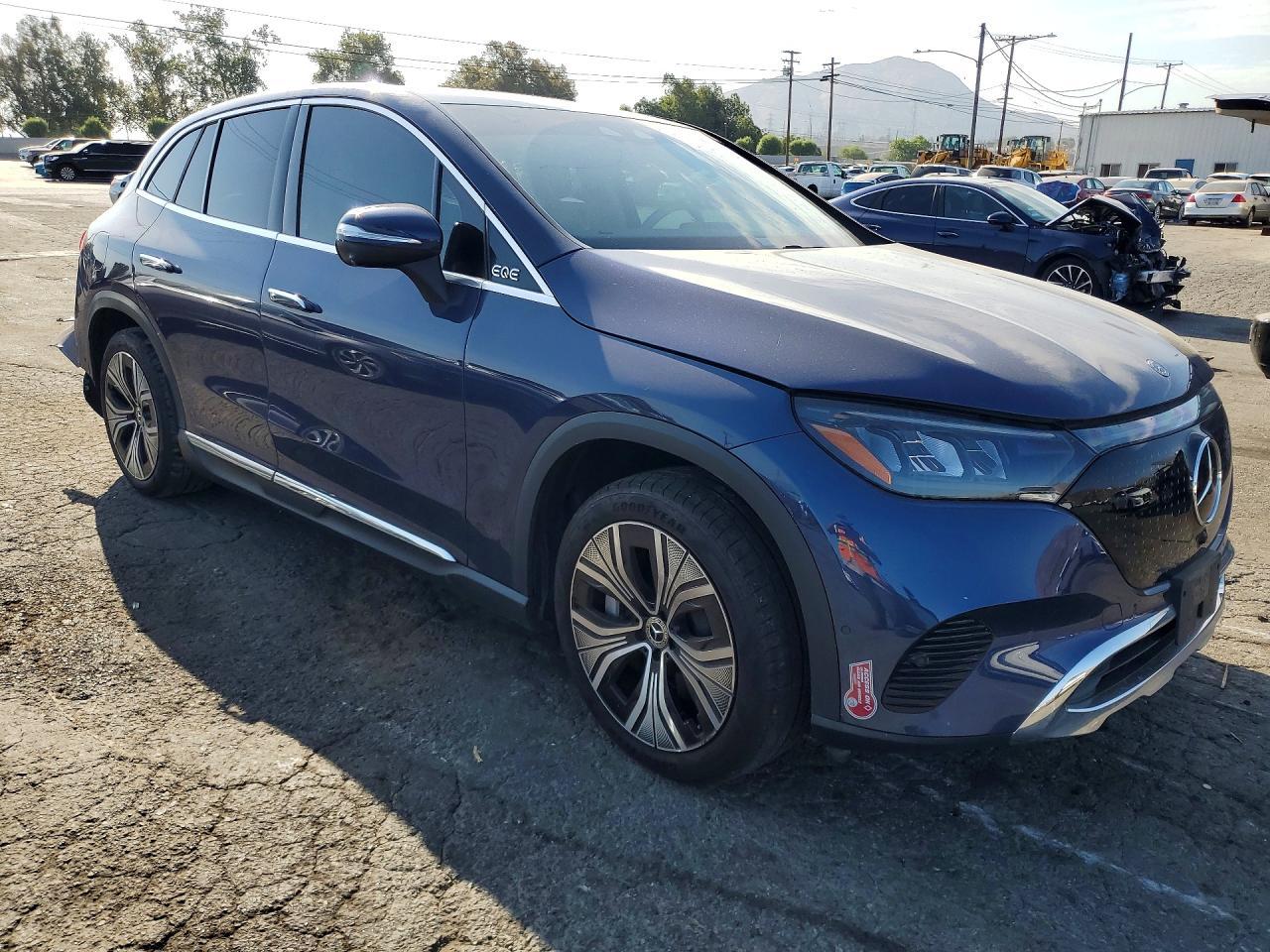 2023 Mercedes-Benz Eqe Suv 350+ - Фото 4