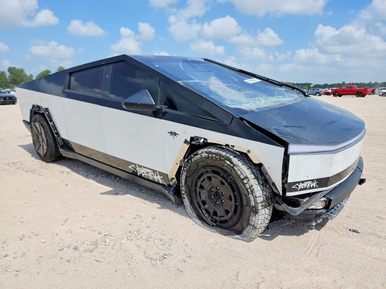 2024 Tesla Cybertruck - Фото 4