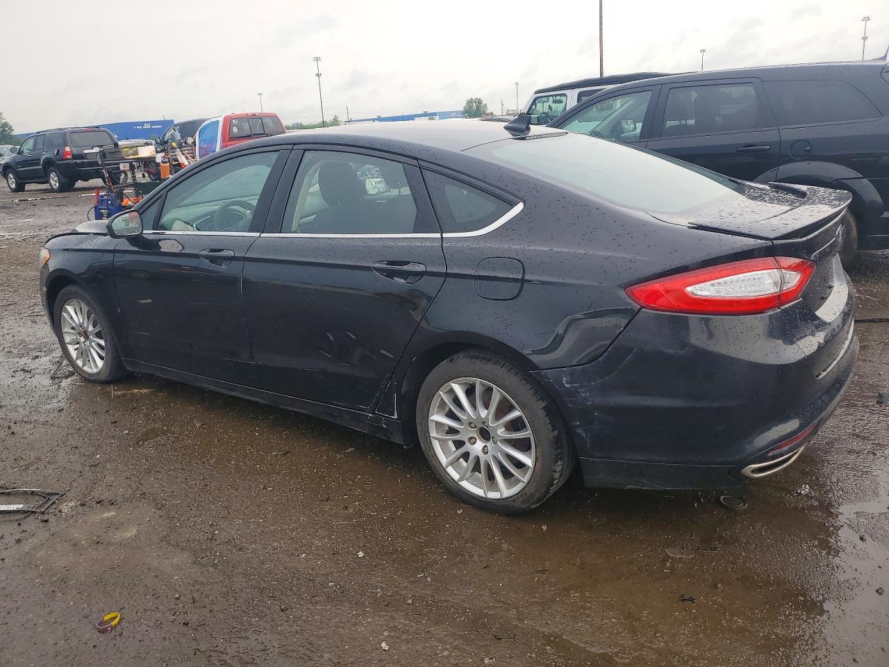 2020 Ford Fusion Se - Фото 2