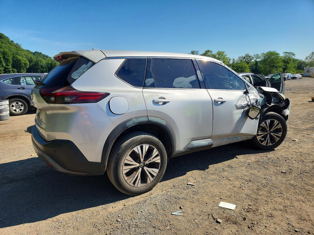 2021 Nissan Rogue Sv - Фото 3