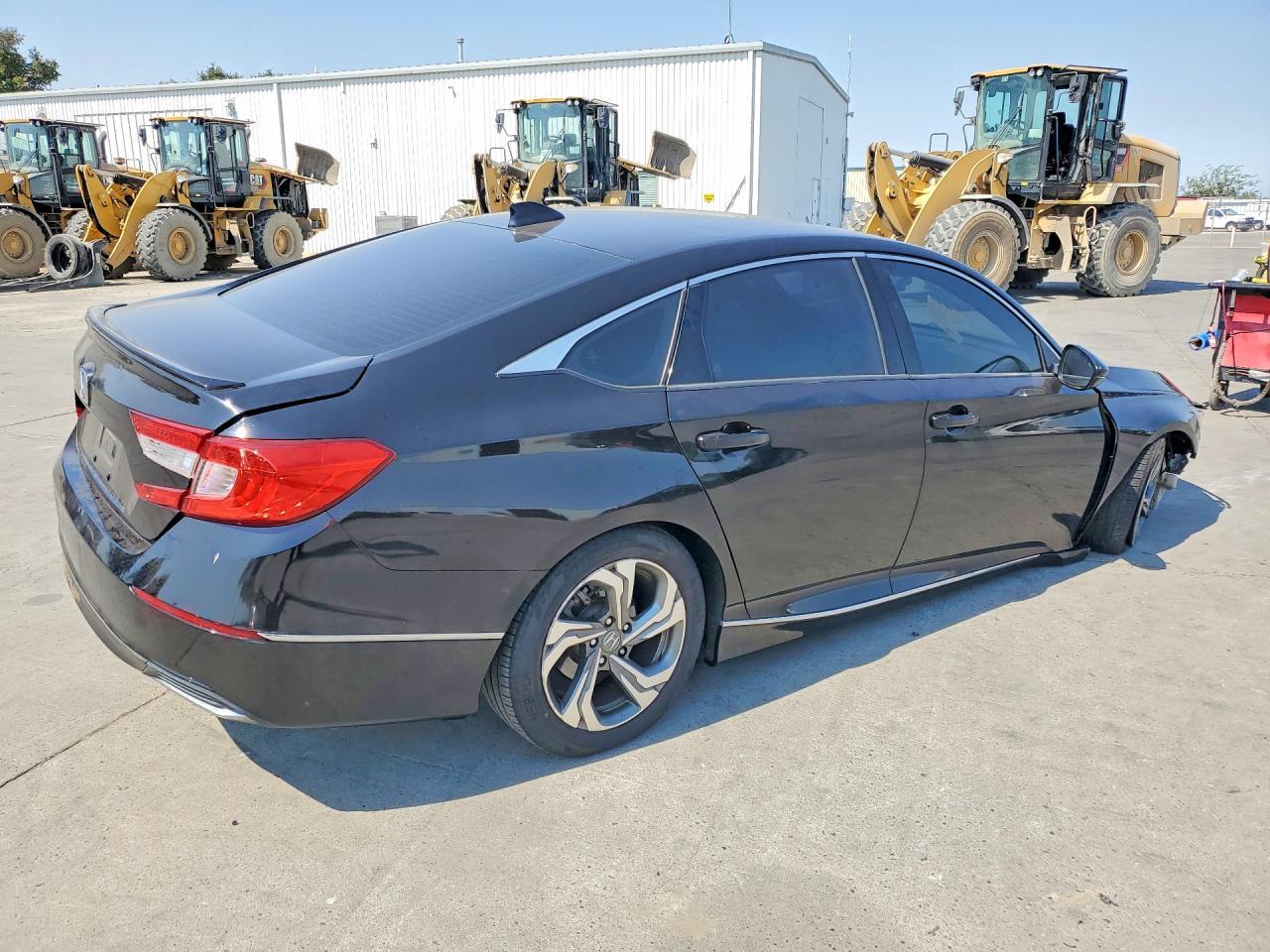 2018 Honda Accord Ex - Фото 3