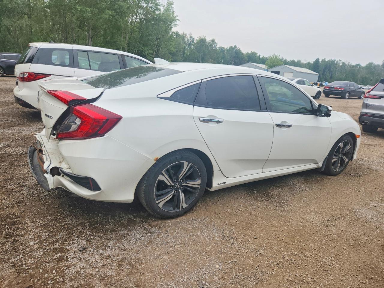 2017 Honda Civic Touring - Image 3
