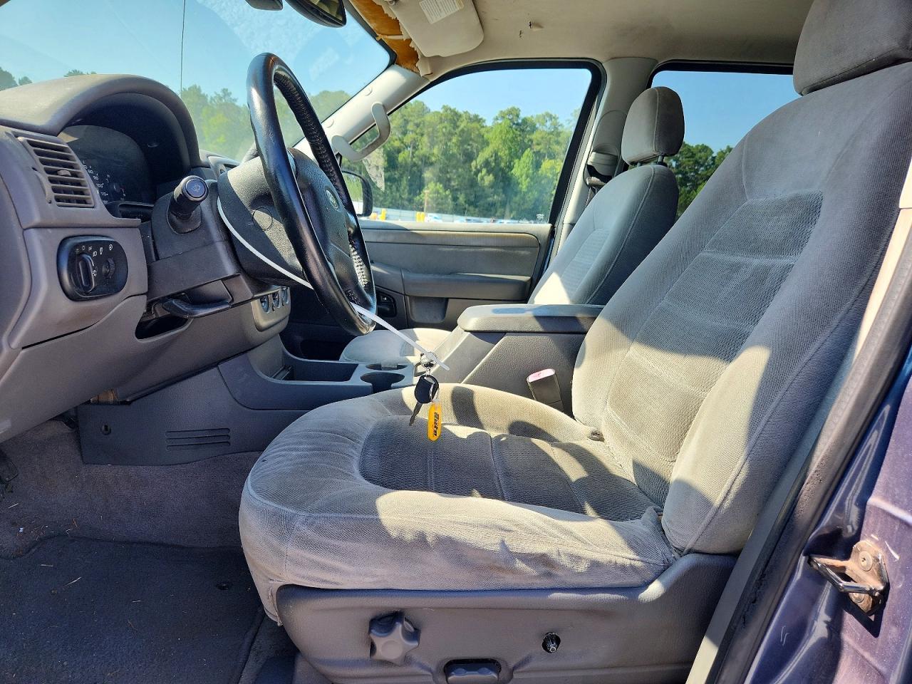 2004 Ford Explorer Xlt - Фото 7