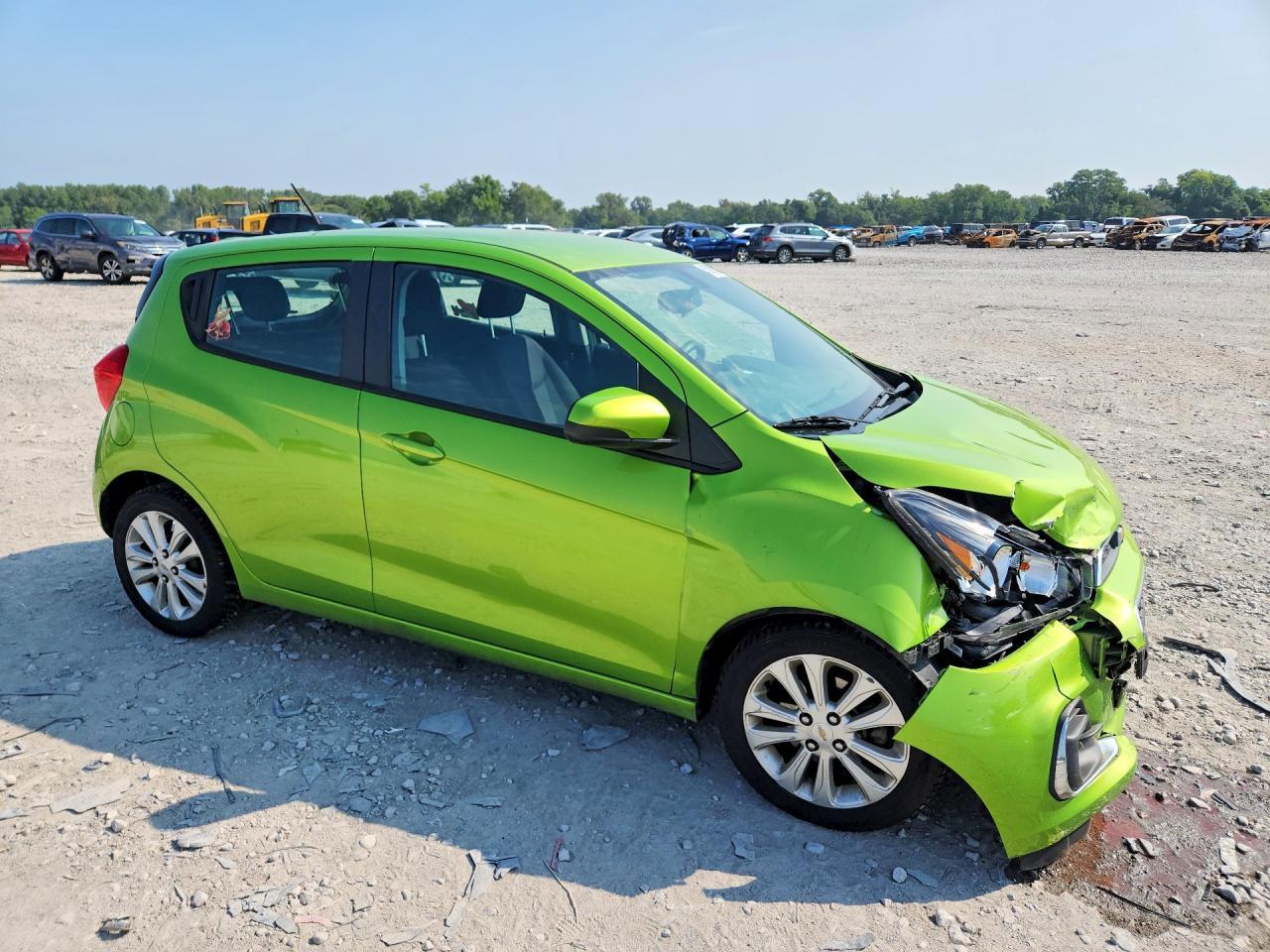 2016 Chevrolet Spark 1Lt - Фото 4
