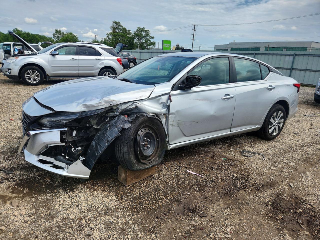 2023 Nissan Altima S