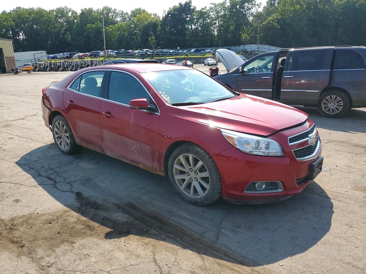 2013 Chevrolet Malibu 2Lt - Image 4