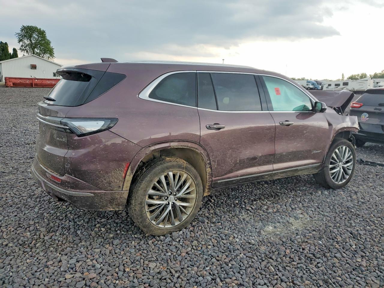 2026 Buick Enclave Avenir - Image 3