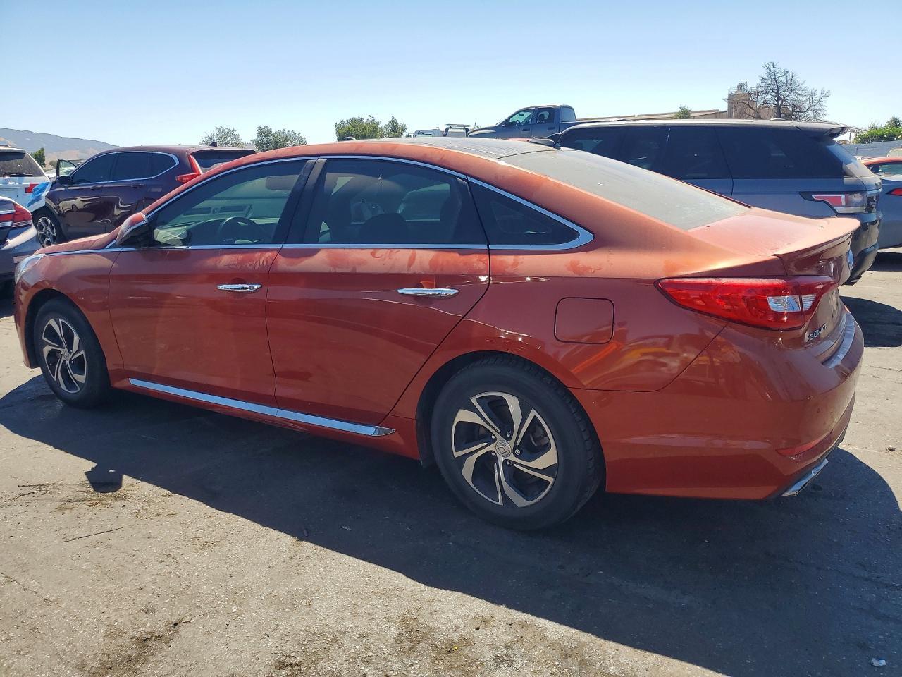 2015 Hyundai Sonata Sport 2.0T - Image 2