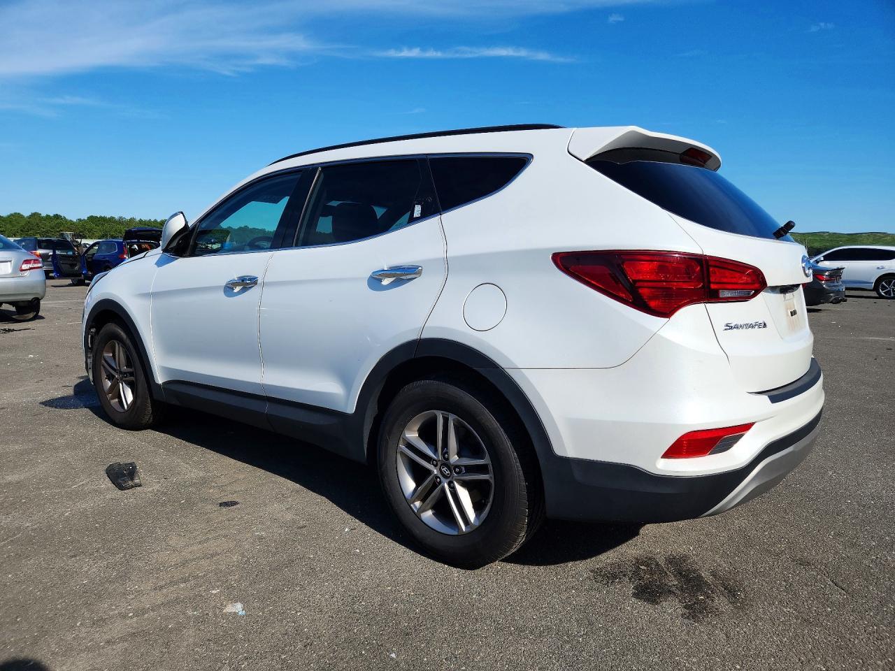 2018 Hyundai Santa Fe Sport 2.4L - Фото 2