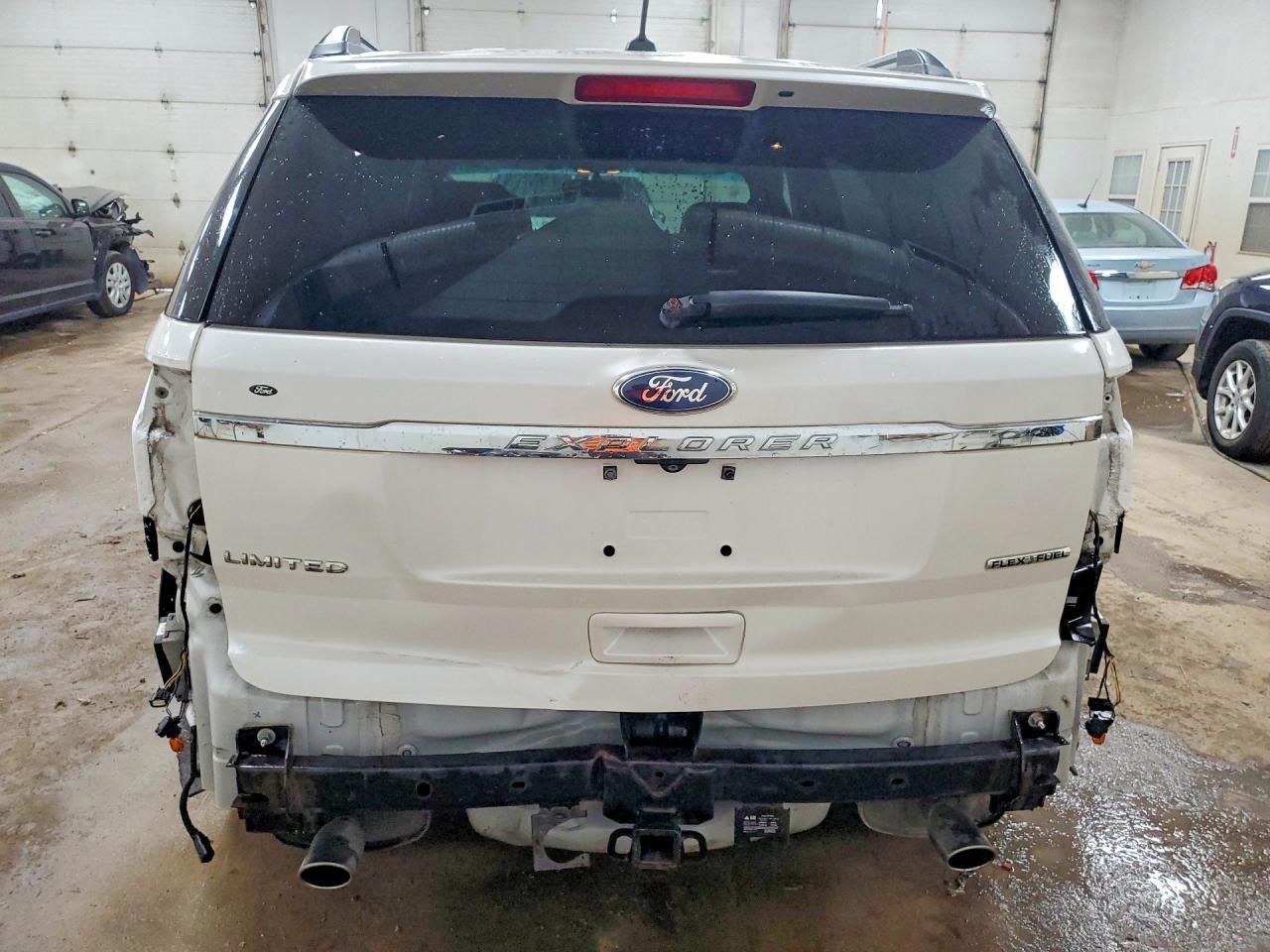 2015 Ford Explorer Limited - Фото 6