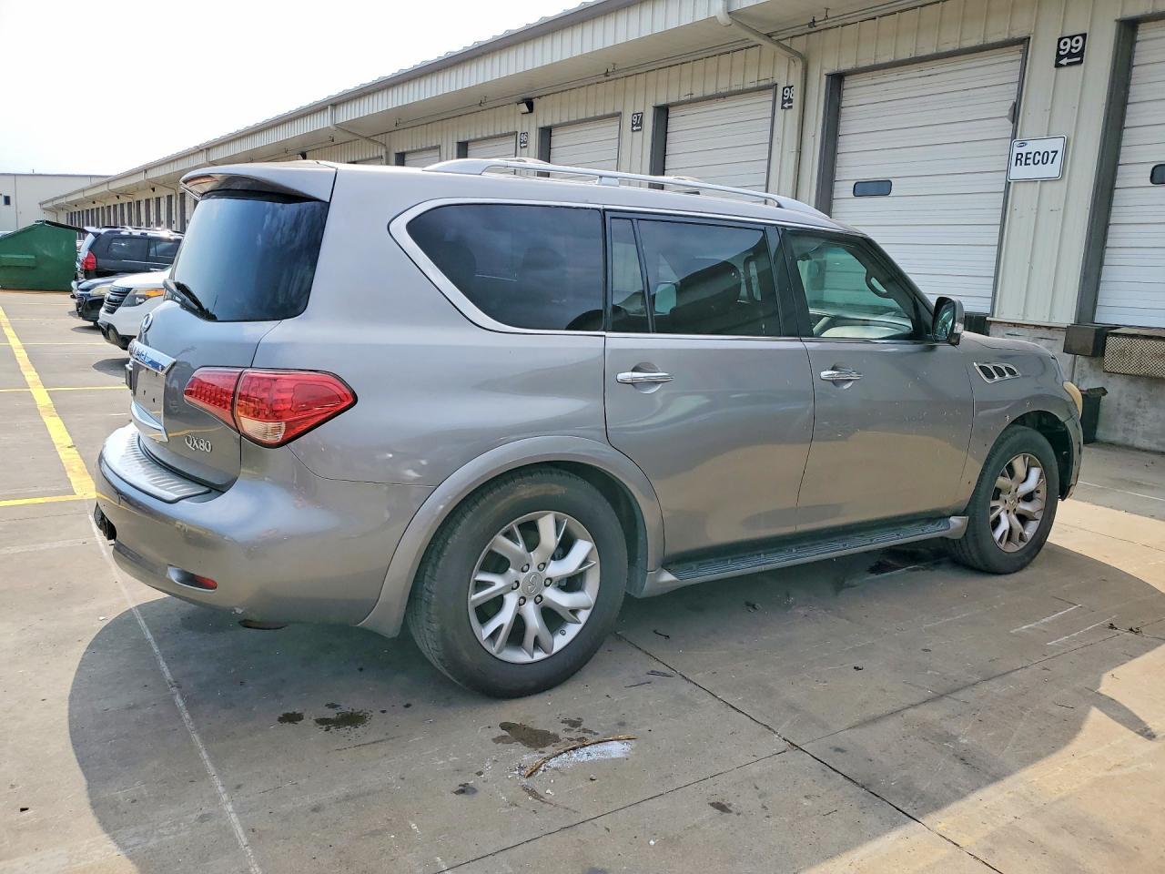 2014 Infiniti Qx80 Base - Image 3