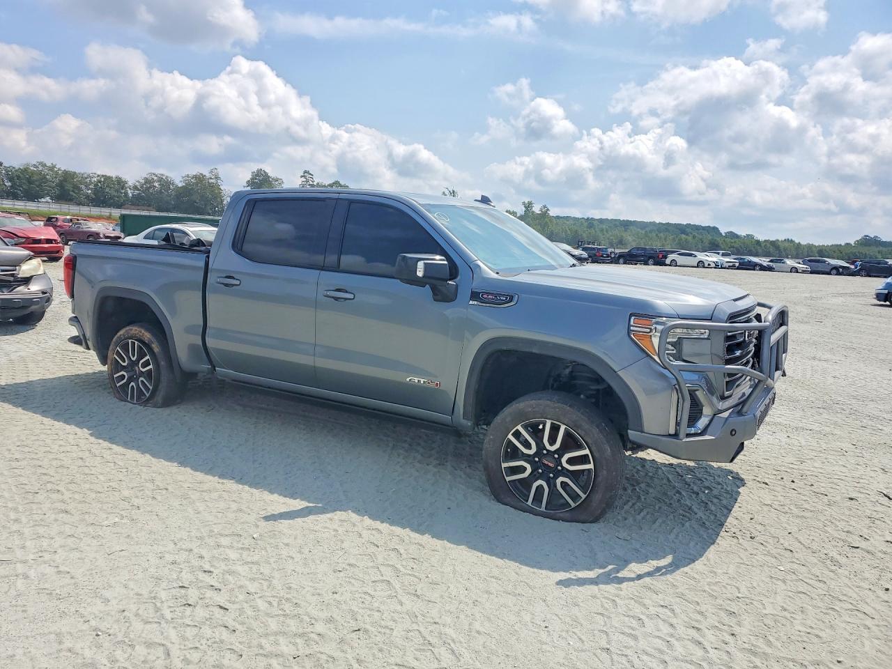 2020 GMC Sierra K1500 At4 - Image 4
