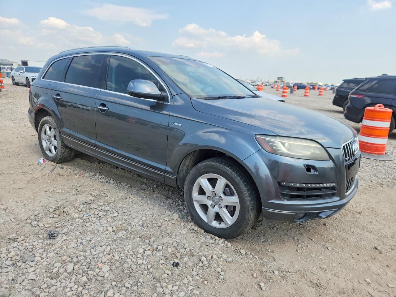 2015 Audi Q7 Premium Plus - Image 4