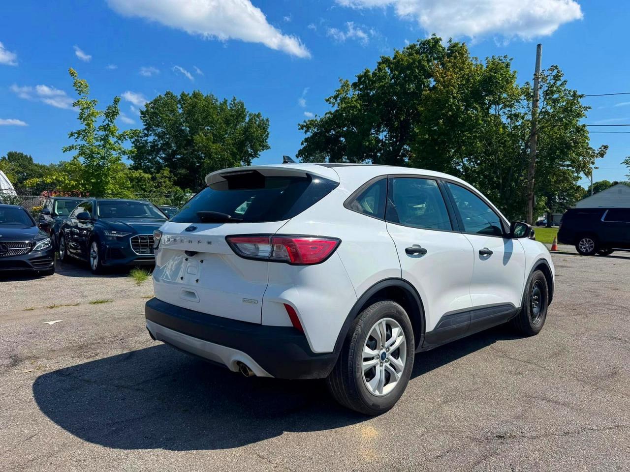 2020 Ford Escape S - Фото 4