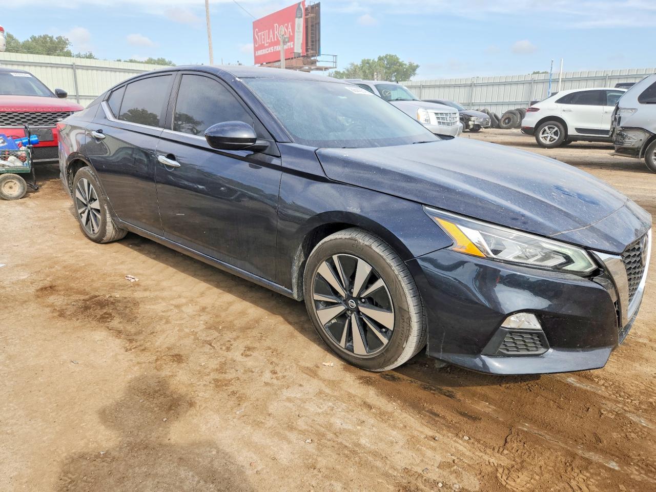 2021 Nissan Altima Sv - Image 4