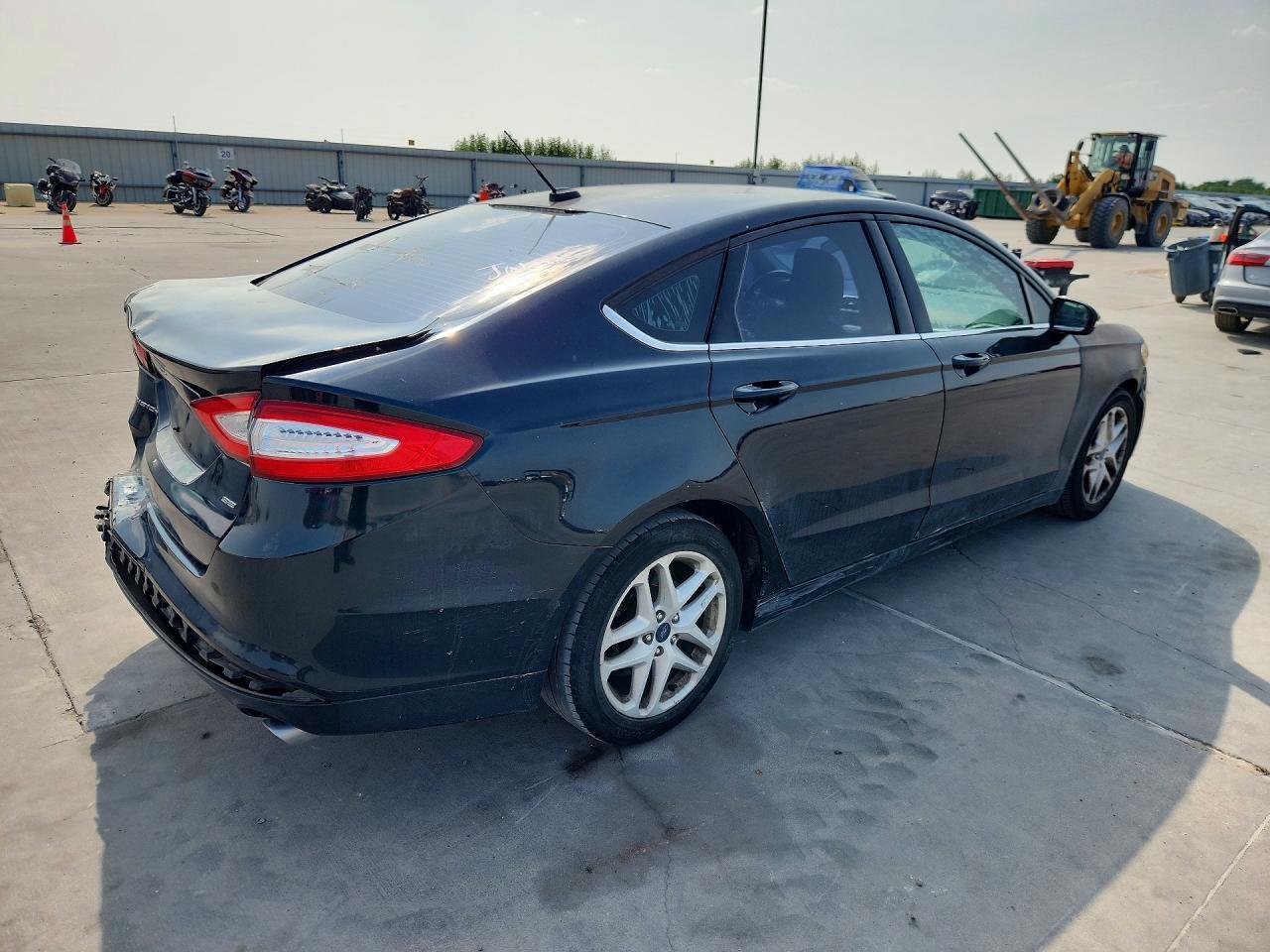 2014 Ford Fusion Se - Image 3