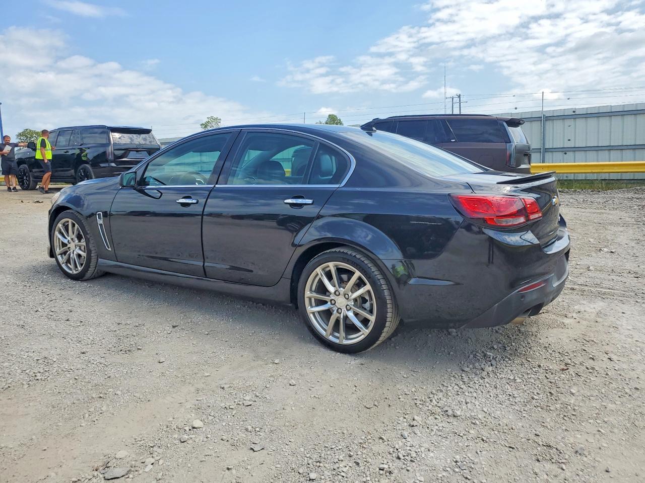 2014 Chevrolet Ss - Фото 2