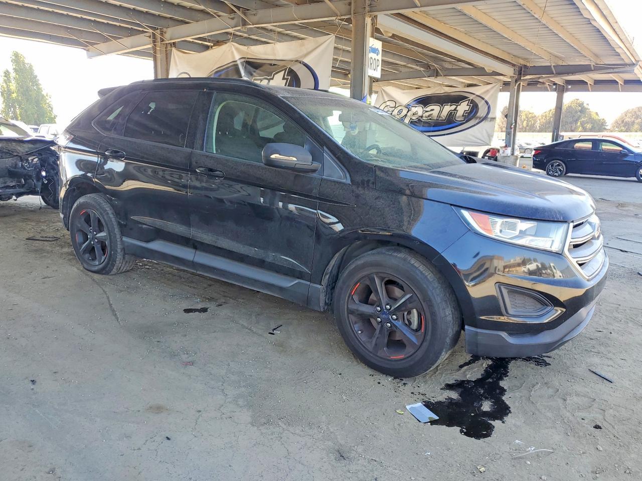 2016 Ford Edge Se - Фото 4