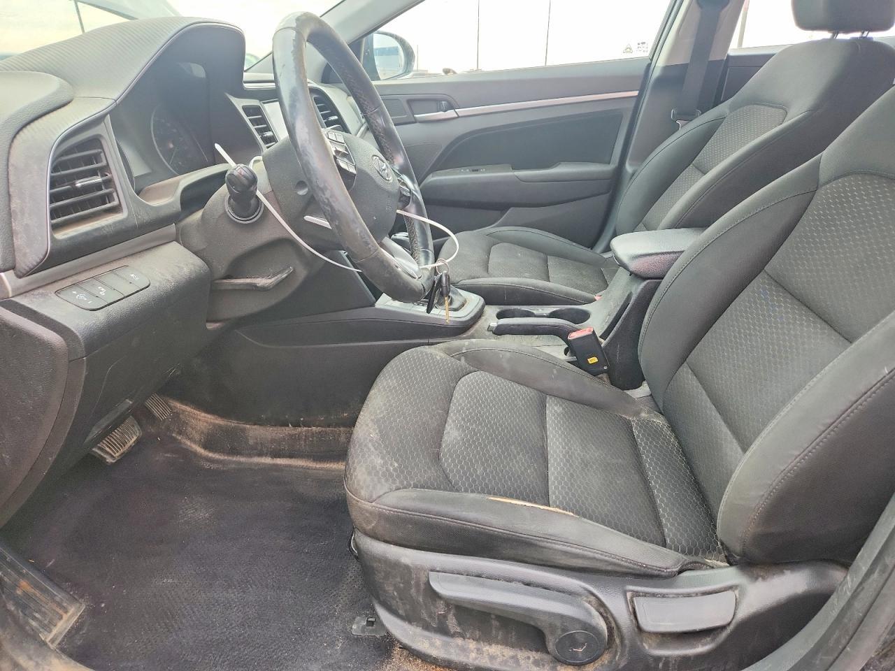 2019 Hyundai Elantra Se - Фото 7