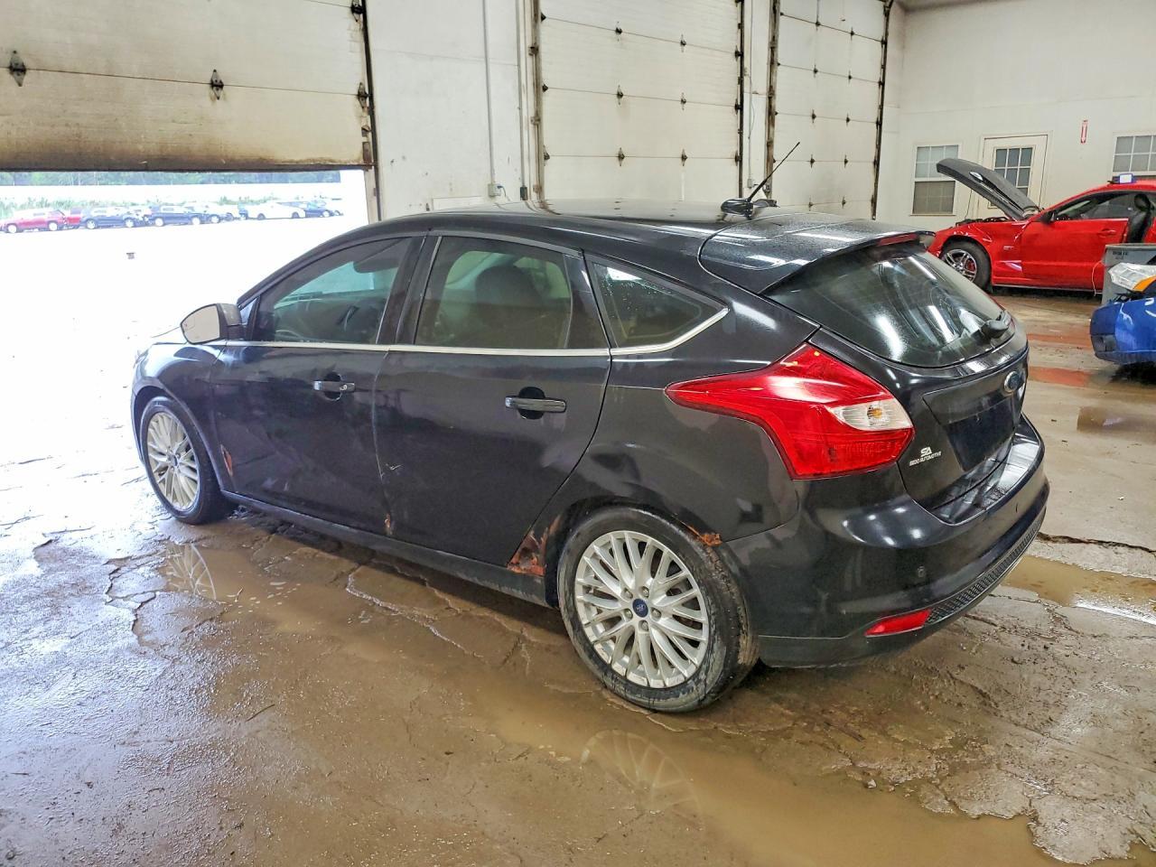 2013 Ford Focus Titanium - Image 2