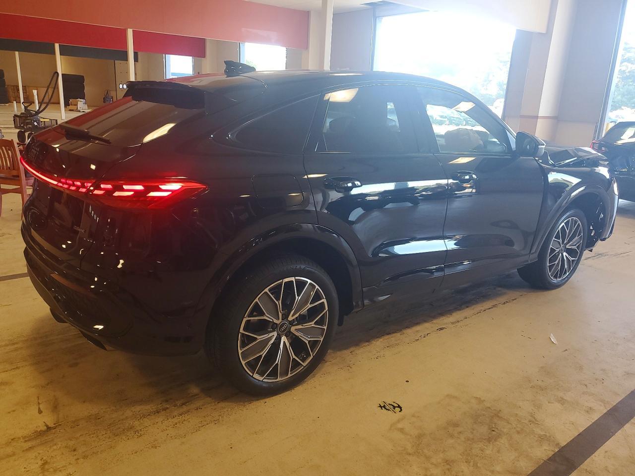 2026 Audi Q5 Sportback Premium Plus - Image 3
