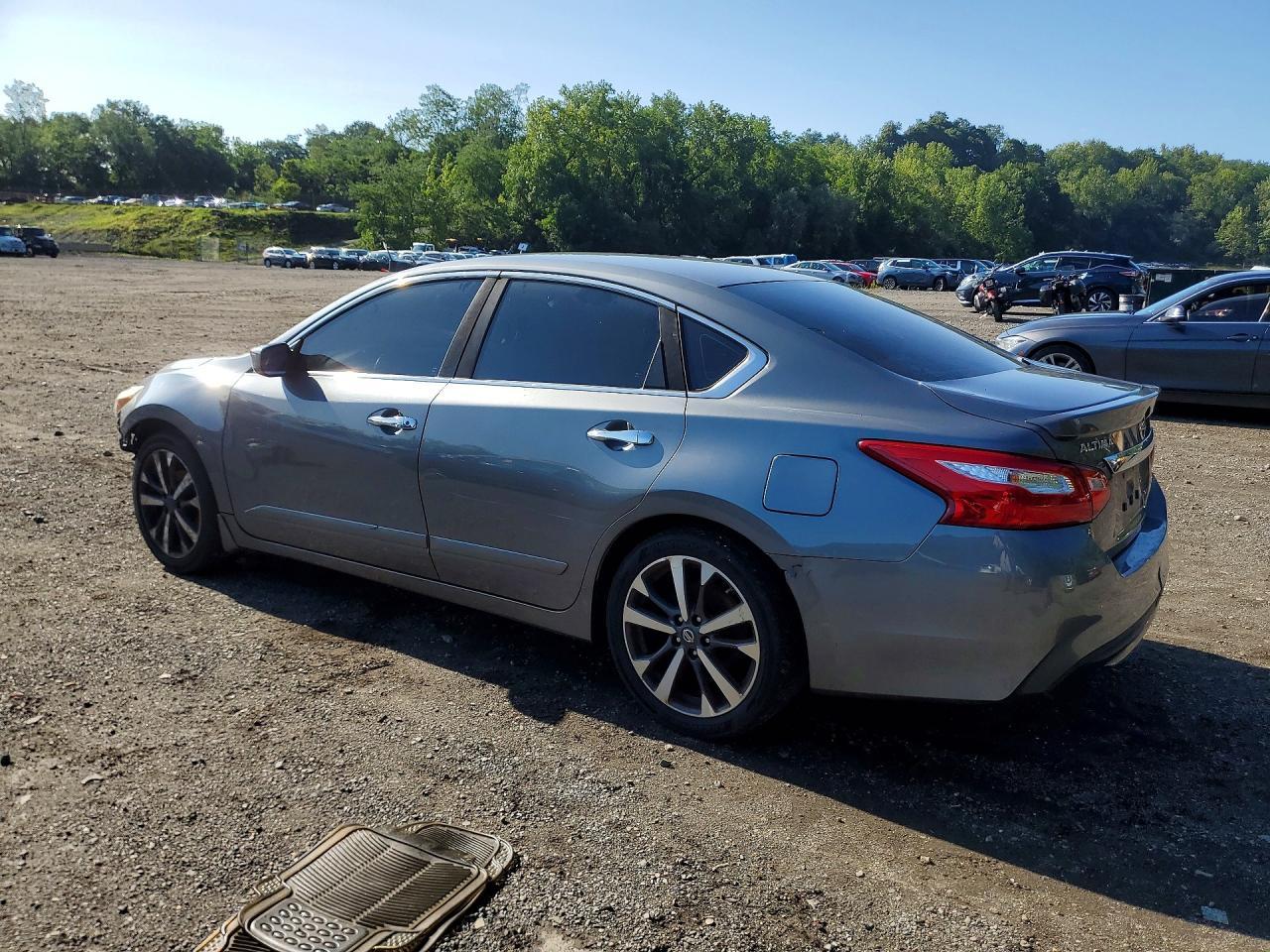2016 Nissan Altima 2.5 Sr - Фото 2