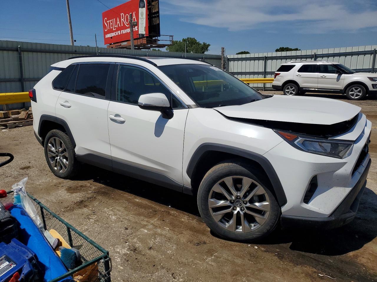 2019 Toyota Rav4 Xle Premium - Фото 4