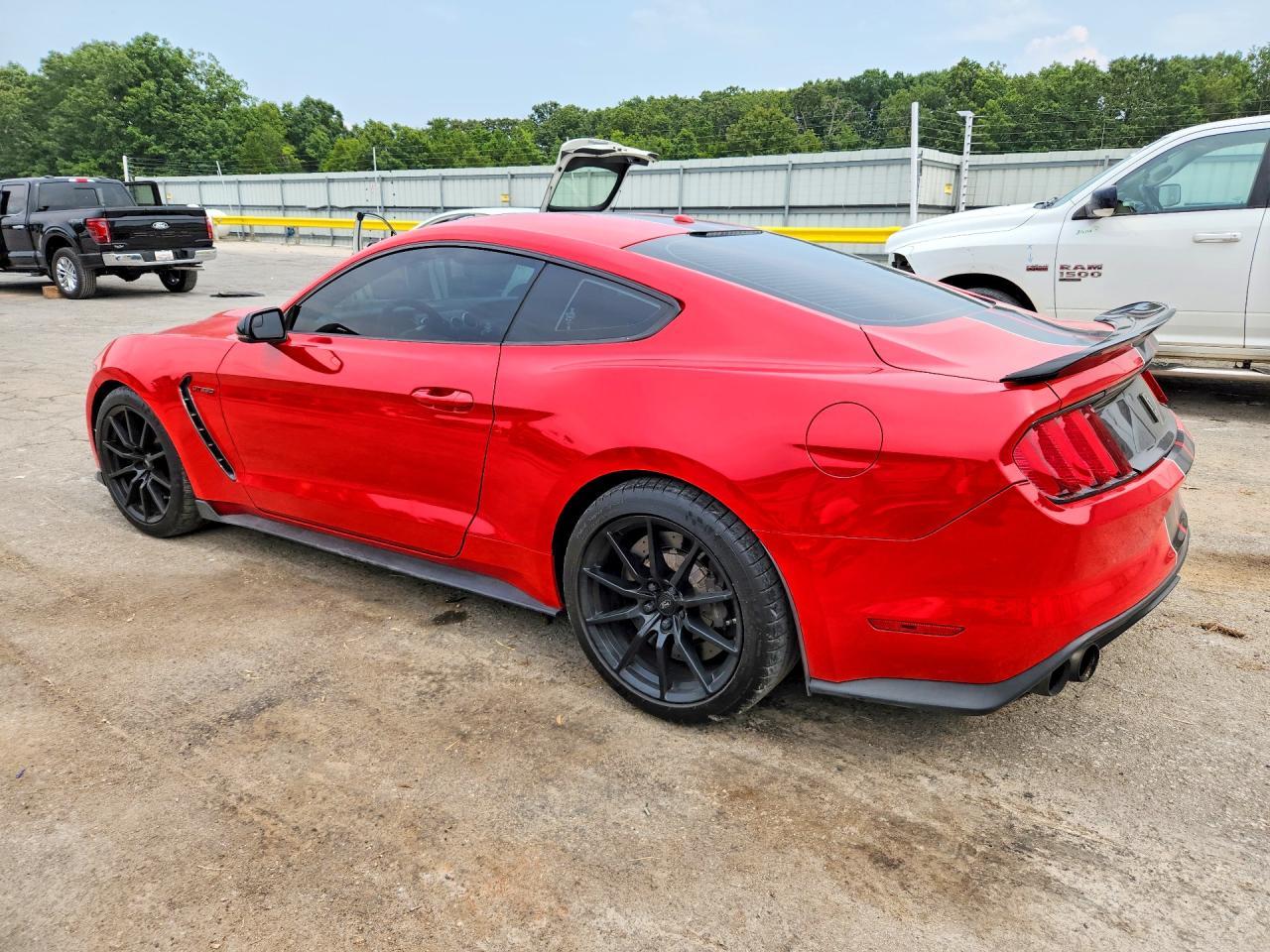 2017 Ford Mustang Shelby Gt350 - Фото 2