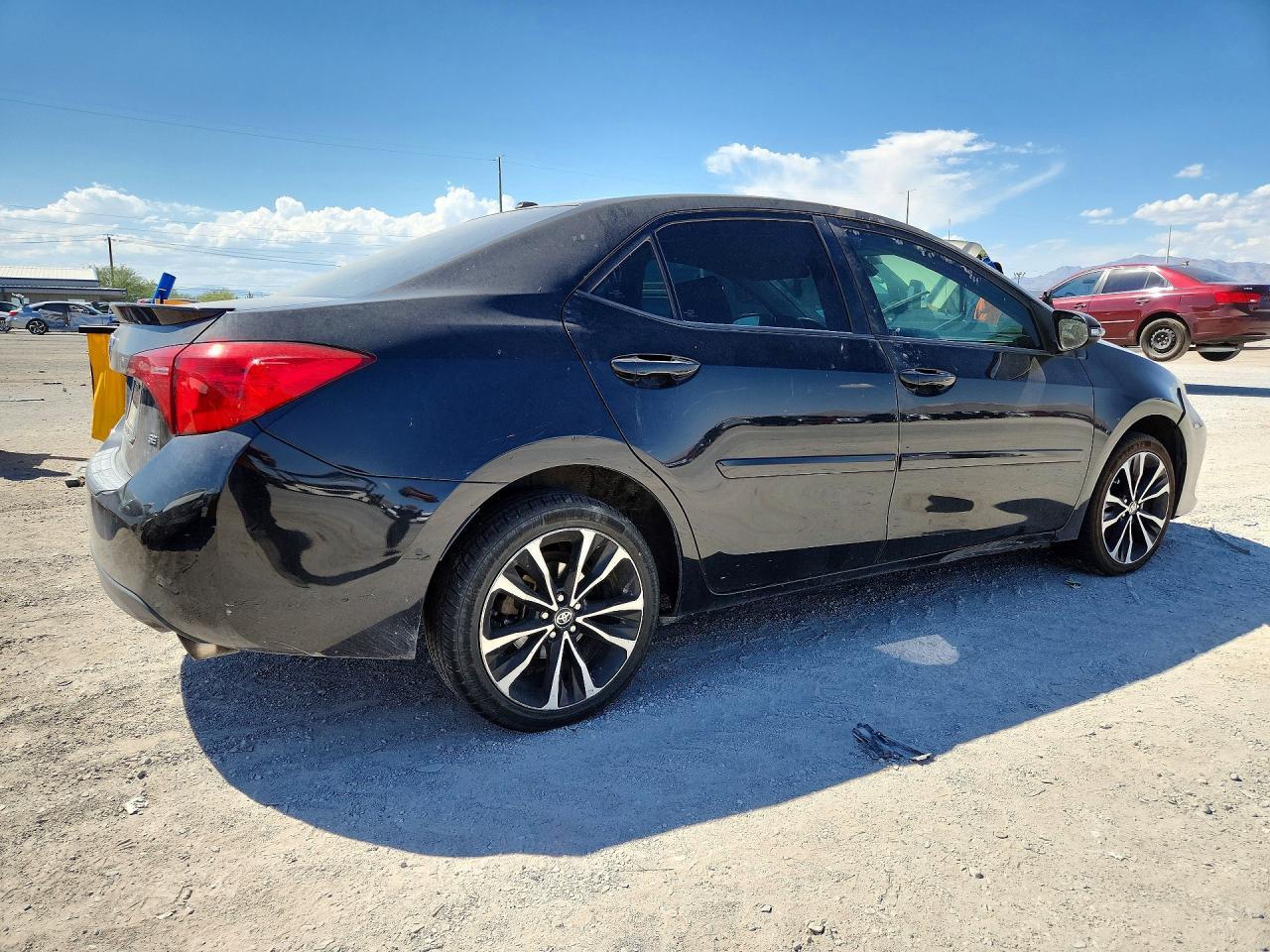 2019 Toyota Corolla Se - Image 3