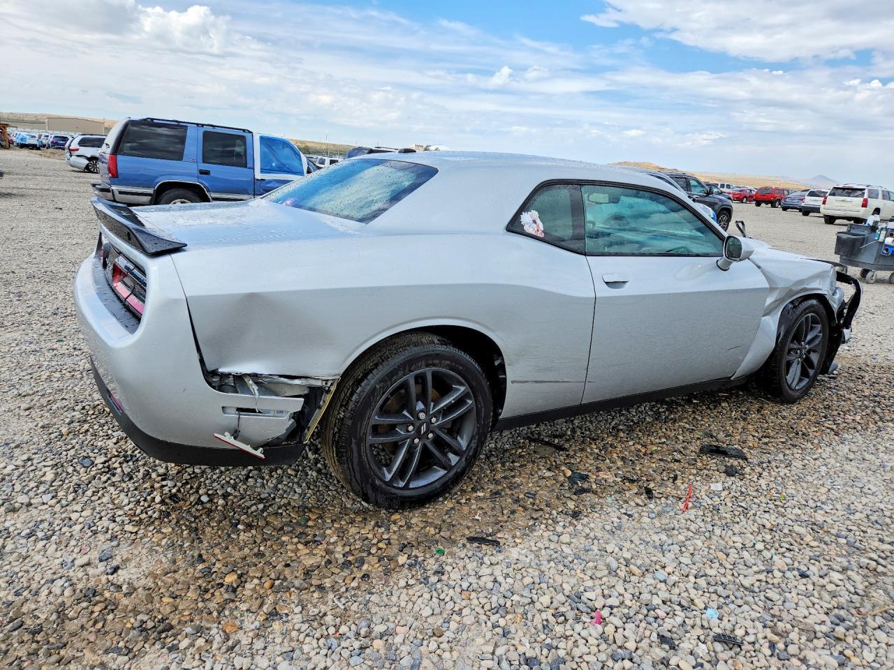 2019 Dodge Challenger Gt - Image 3