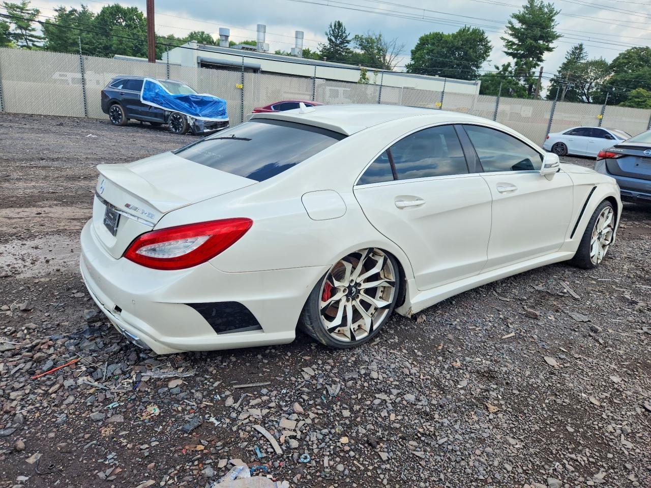 2014 Mercedes-Benz Cls 63 Amg S-Model - Фото 3