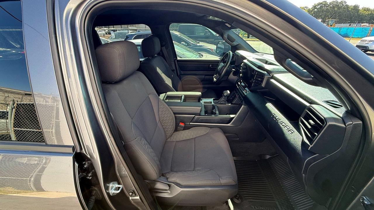 2026 Toyota Tundra Crewmax Sr - Image 5