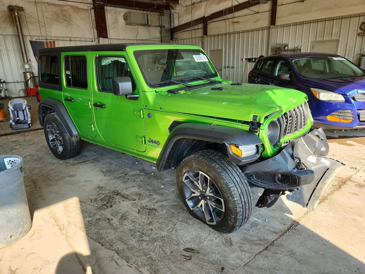 2025 Jeep Wrangler Sport 4Xe - Фото 4