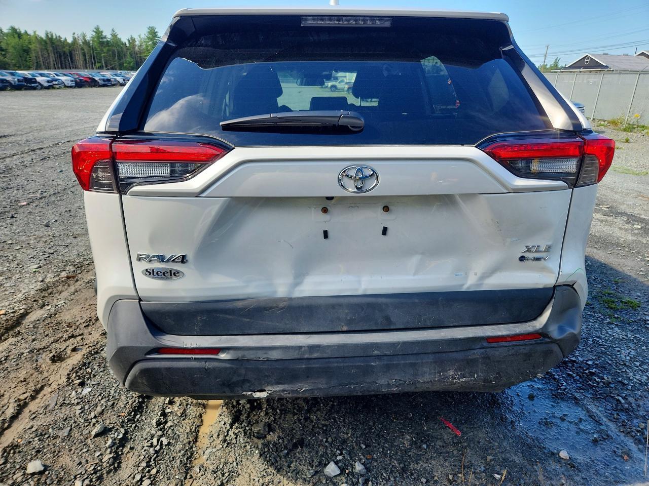 2025 Toyota Rav 4 - Фото 6