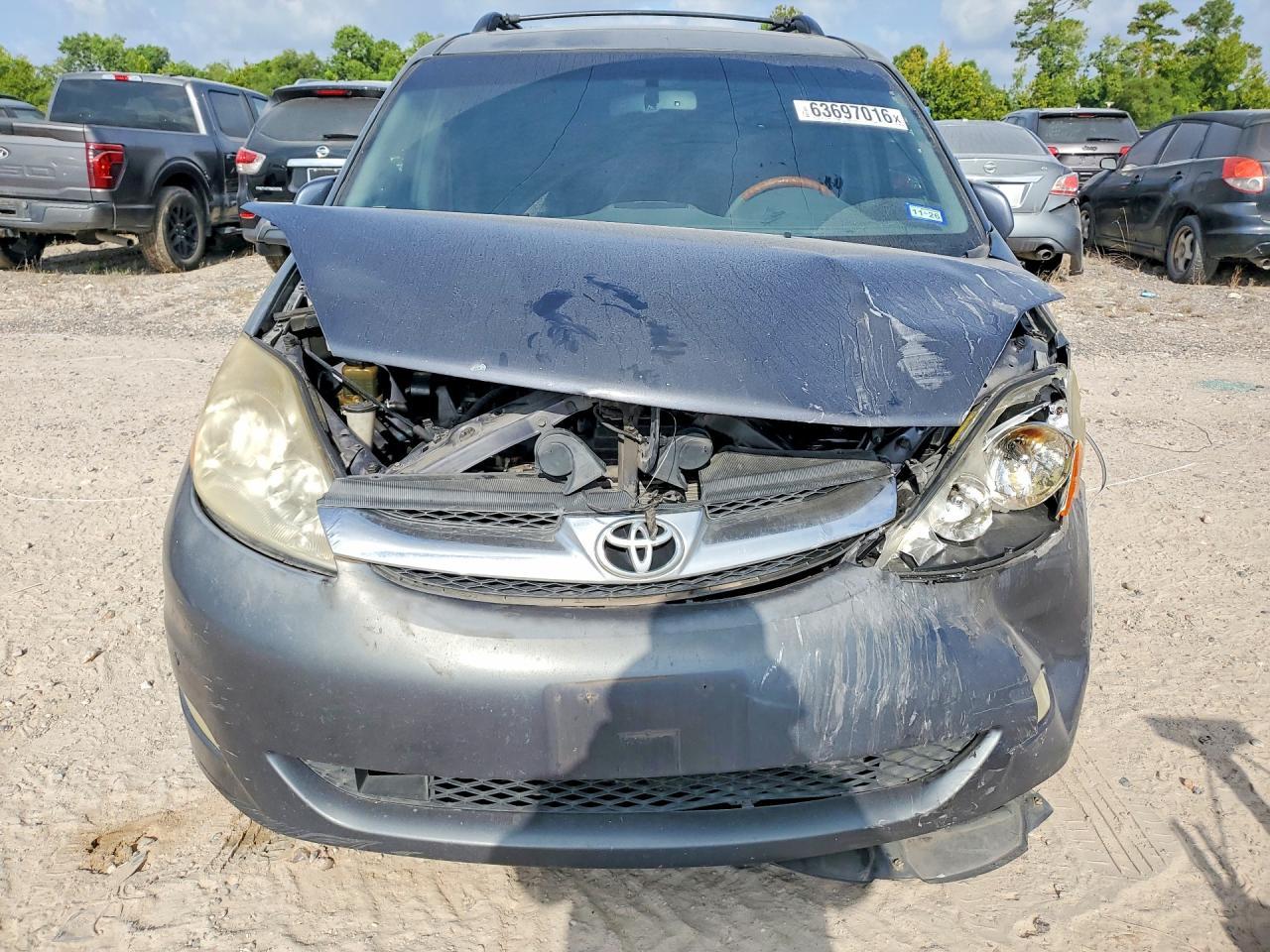 2008 Toyota Sienna Xle Limited - Фото 5