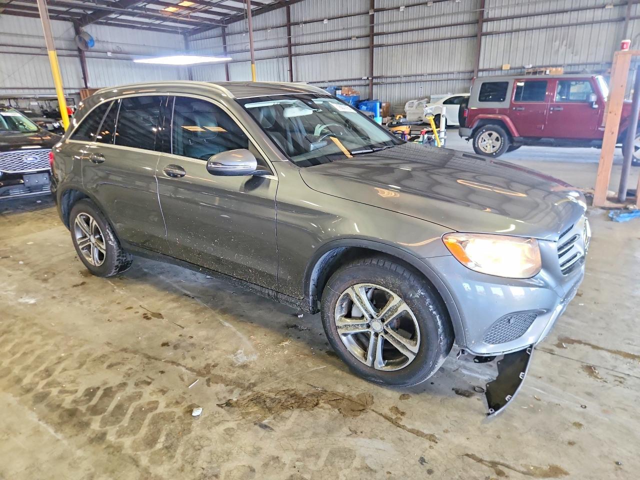 2016 Mercedes-Benz Glc 300 - Фото 4