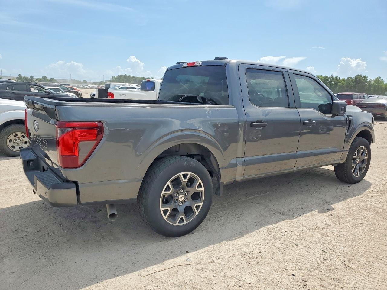 2025 Ford F150 Stx - Фото 3