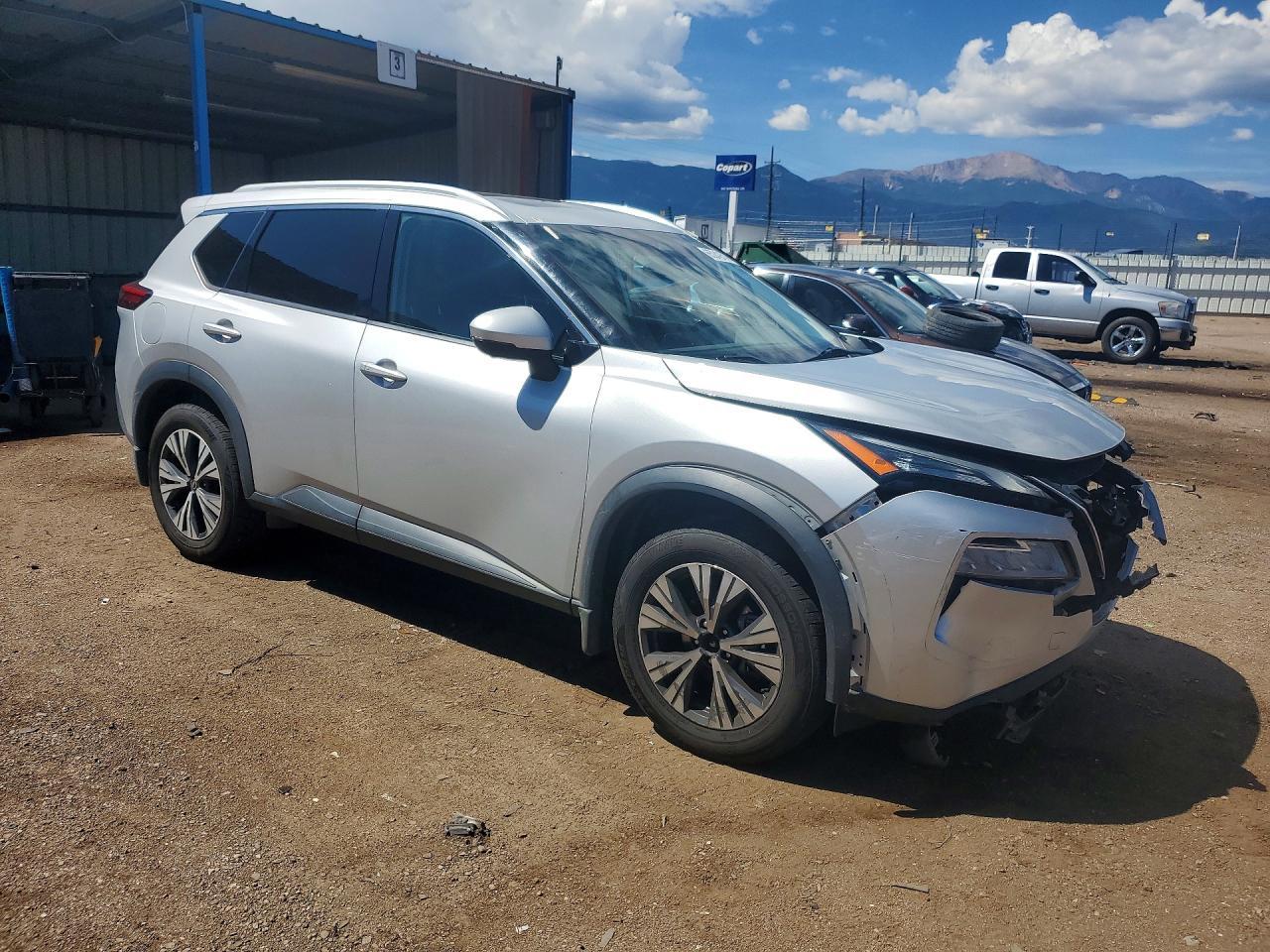 2021 Nissan Rogue Sv - Фото 4