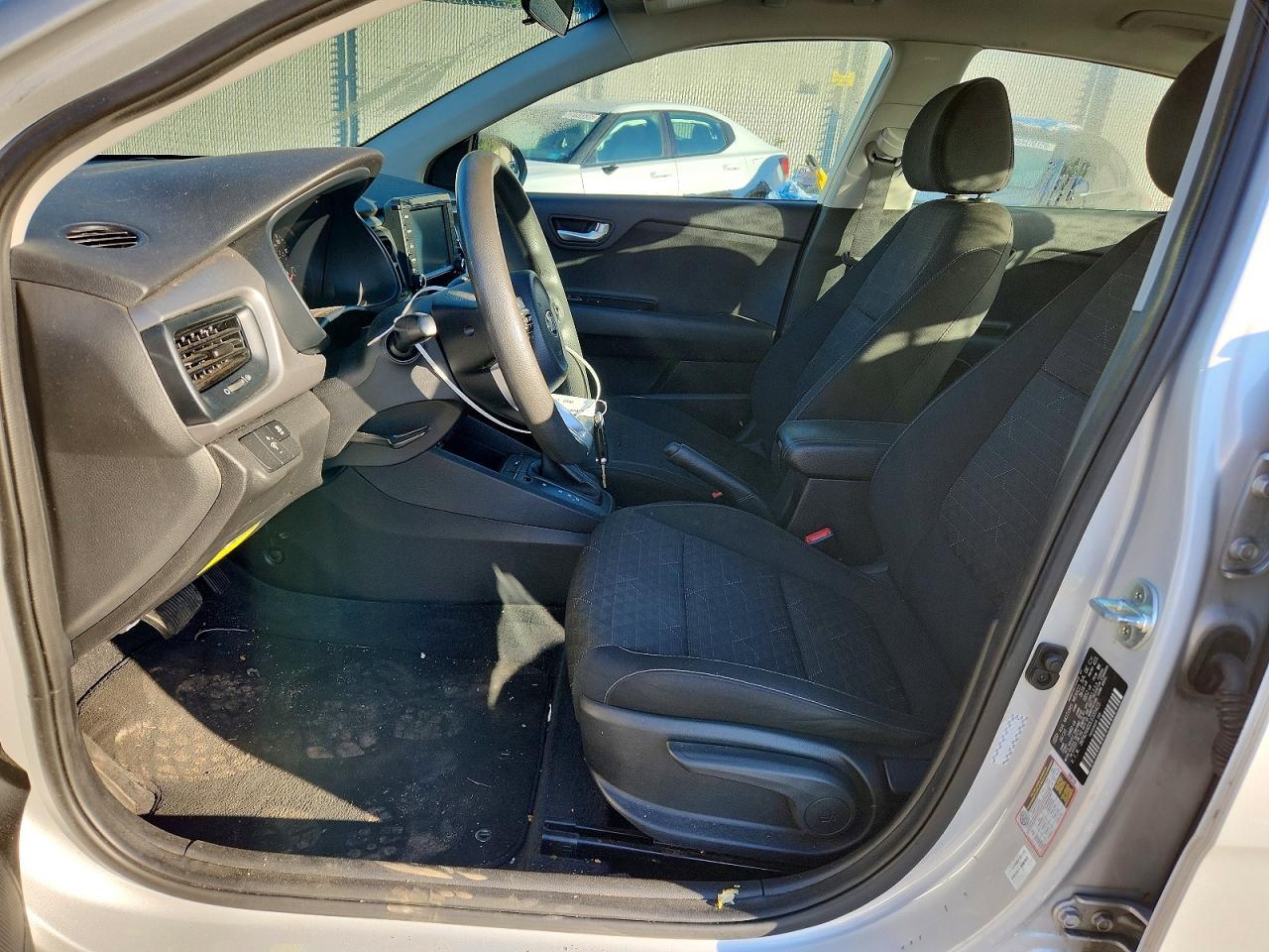 2020 Kia Rio S - Фото 7