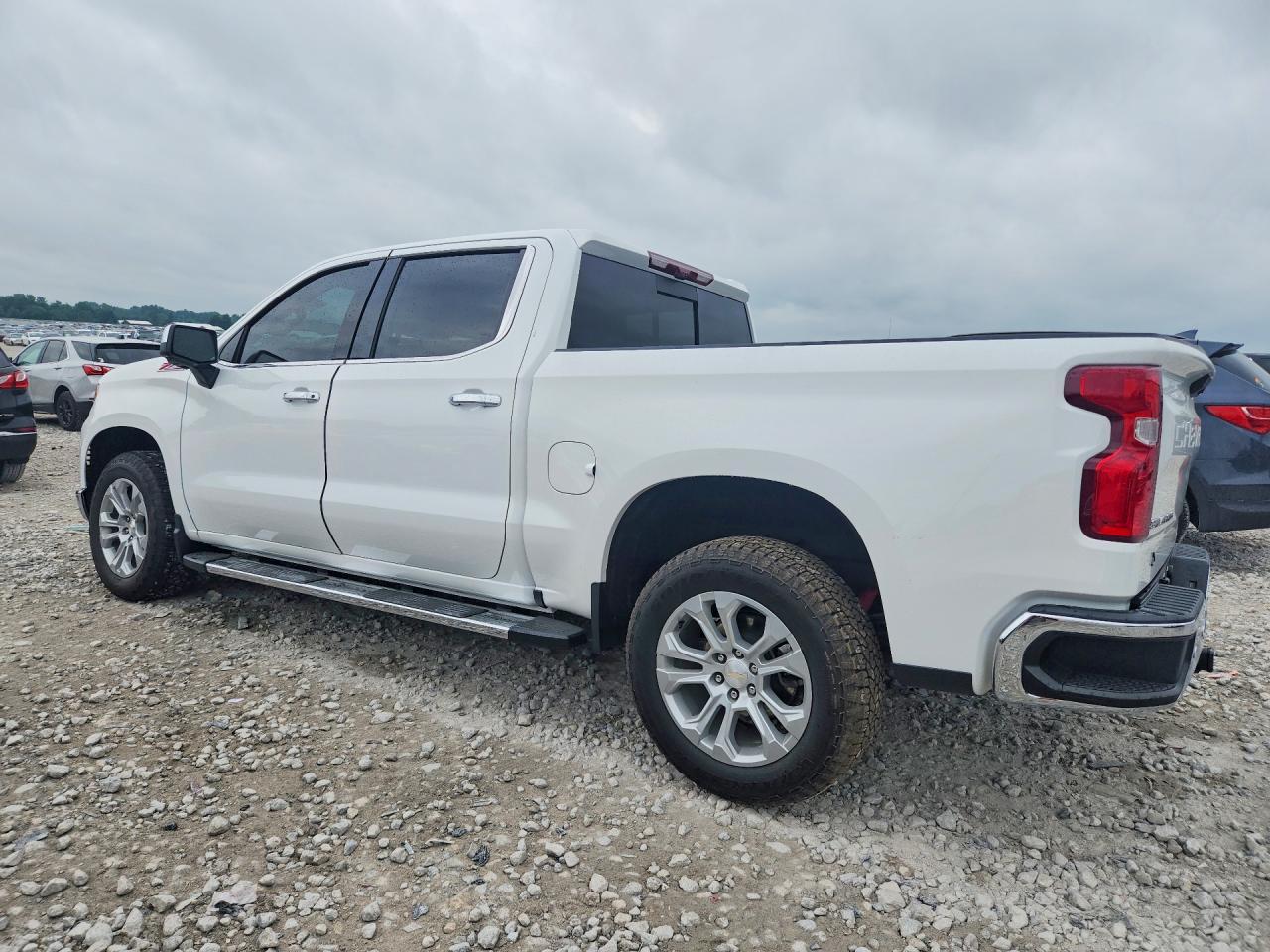 2024 Chevrolet Silverado K1500 Ltz - Image 2