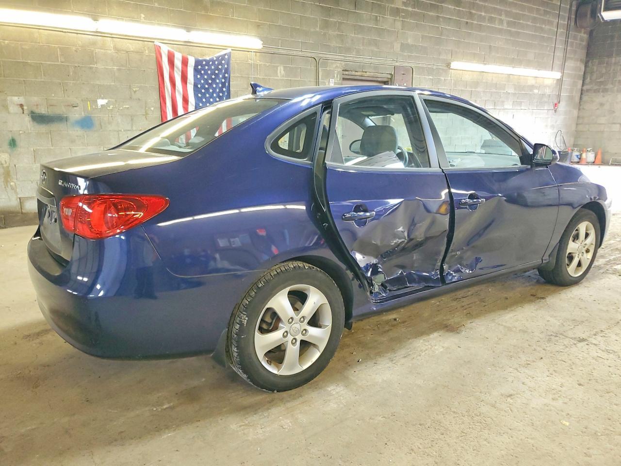 2010 Hyundai Elantra Se - Image 3