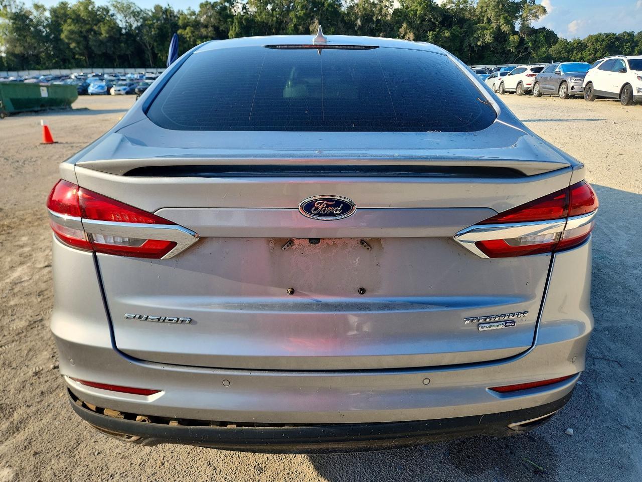 2020 Ford Fusion Titanium - Фото 6