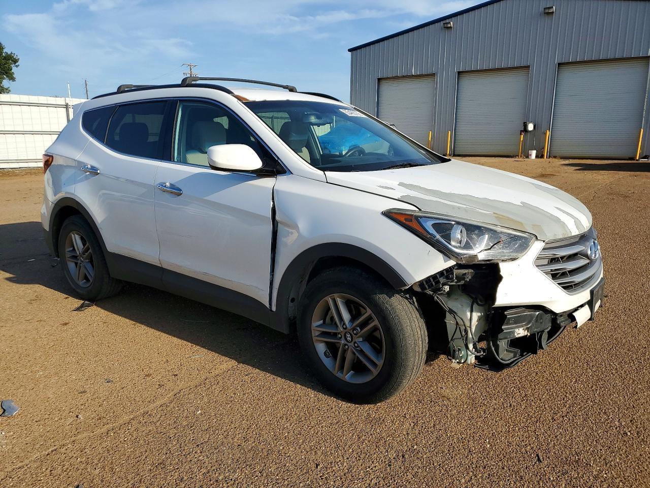2017 Hyundai Santa Fe Sport 2.4L - Фото 4