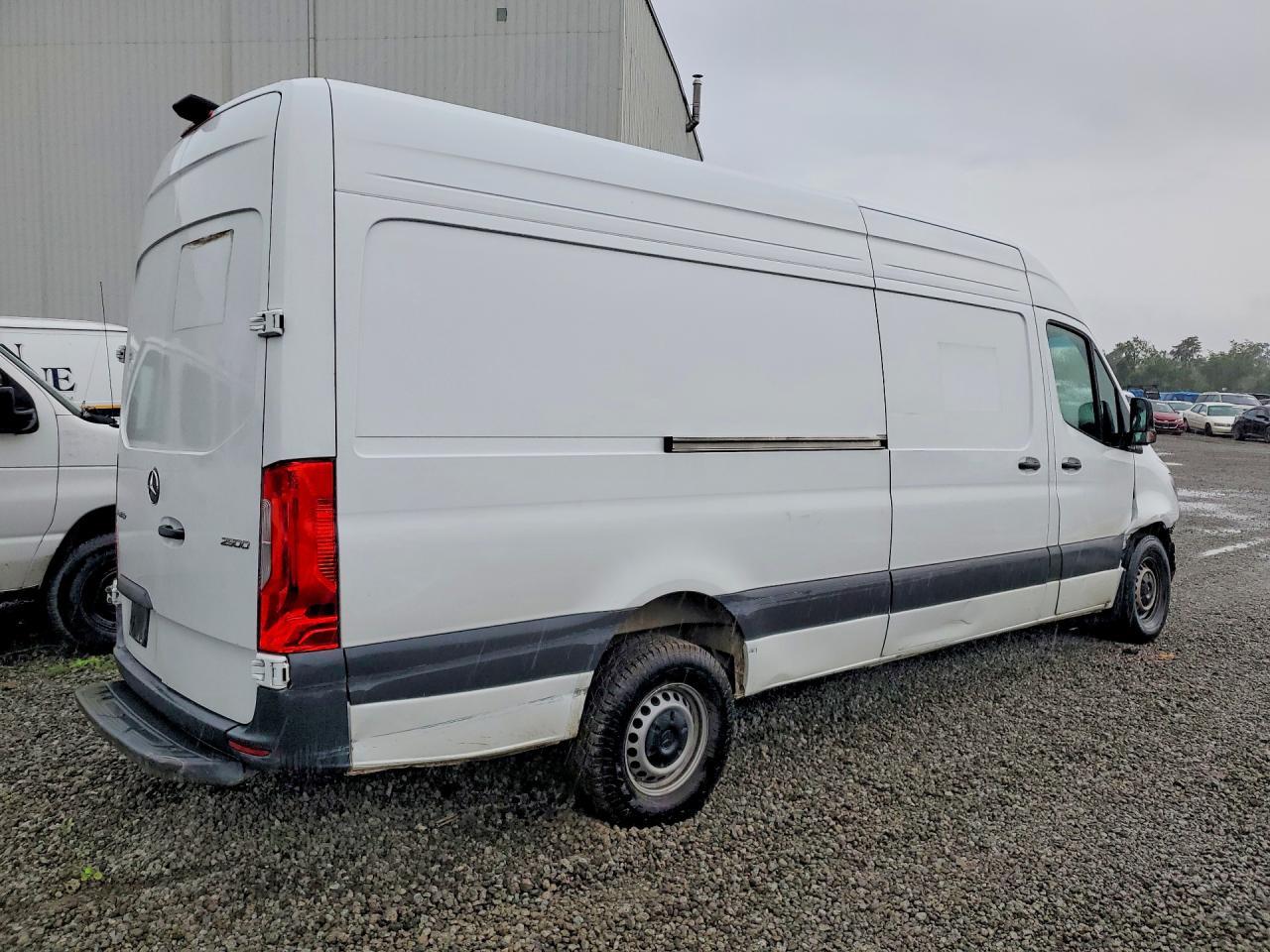 2025 Mercedes-Benz Sprinter 2500 Delivery Van - Image 3