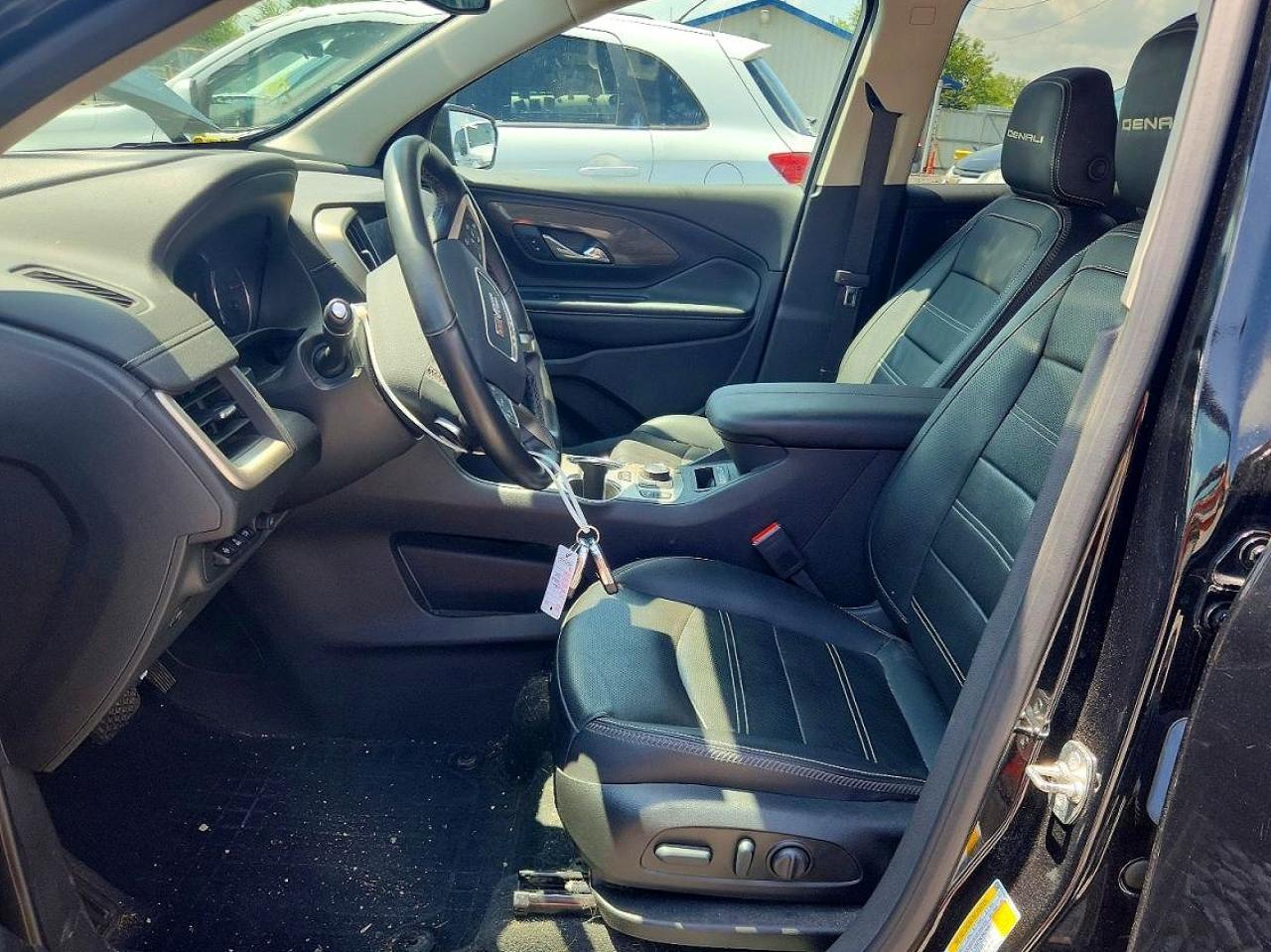 2024 GMC Terrain Denali - Image 7