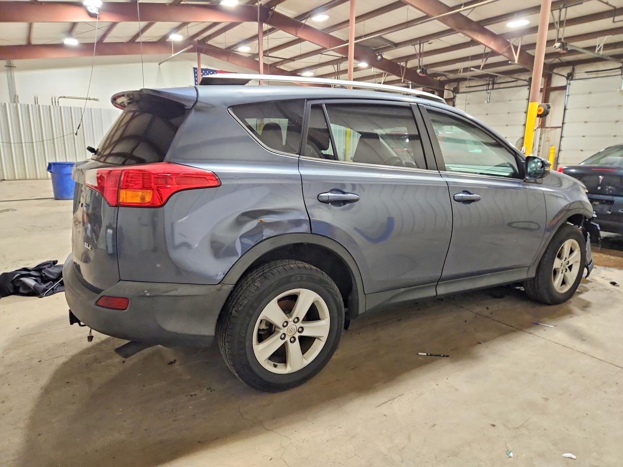 2014 Toyota Rav4 Xle - Фото 3